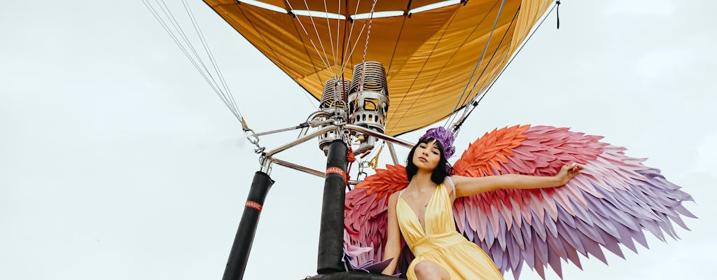 Ensaio fotográfico personalizado com voo de balão de ar quente na Capadócia