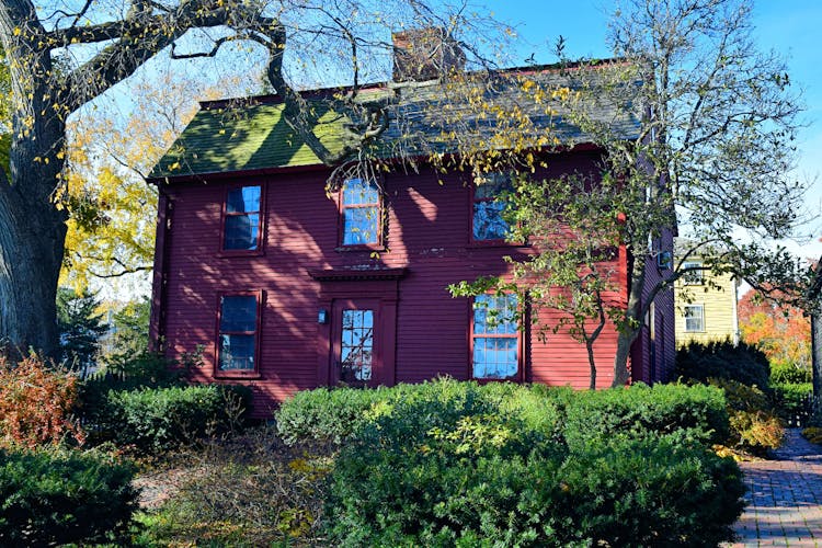 Salem and the witch trials self-guided walking audio tour