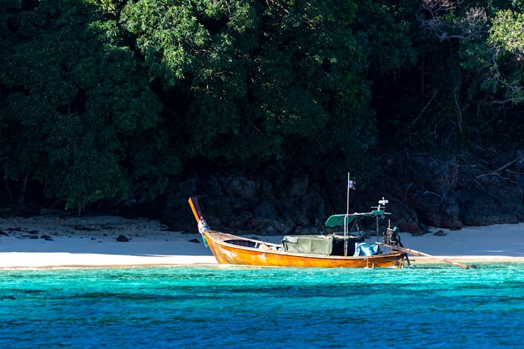 Rok & Haa Islands Snorkelling Tour by Speedboat