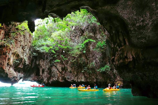 John Gray's Ko Hong Kayaking by Starlight