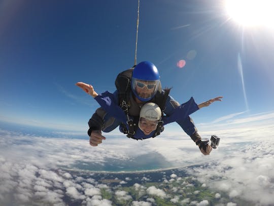 Expérience de parachutisme à Auckland à 16 000 pieds