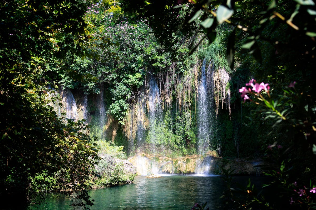 Karacaören Lake and Kursunlu Waterfall with shopping tour-image-ff0845dd-d088-46a9-ab97-1899e395226e