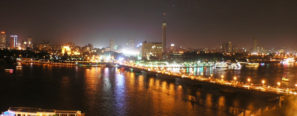 Cruzeiro pelo Rio Nilo no Cairo