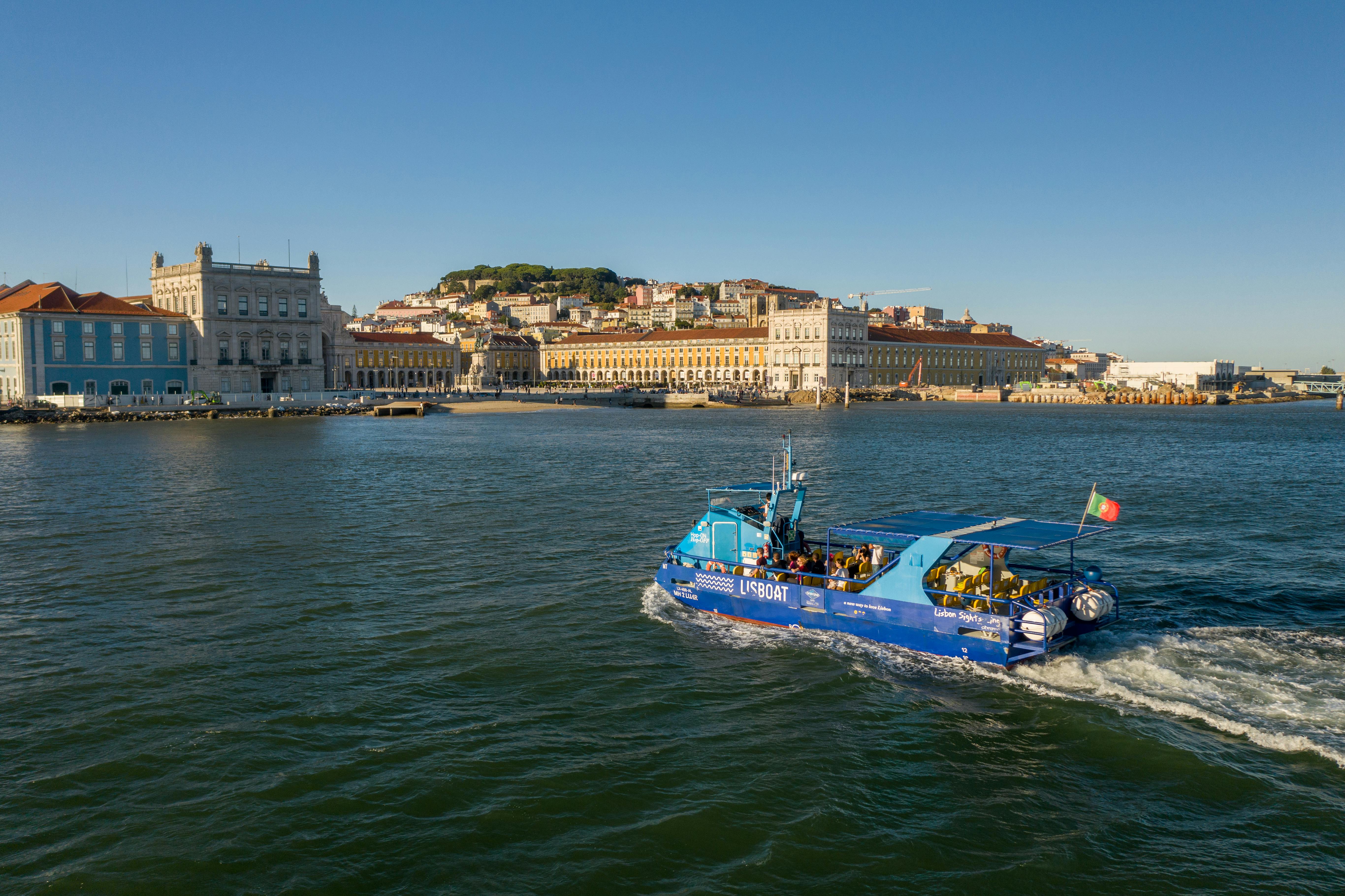 48-hour hop-on hop-off boat tickets in Lisbon