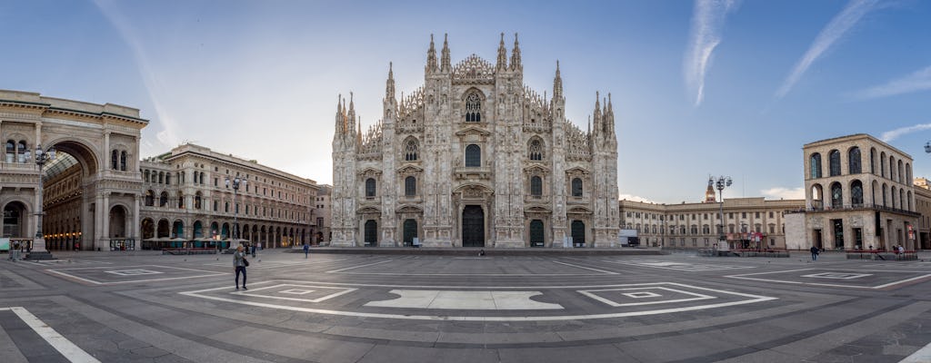 Self guided tour with interactive city game of Milan