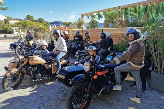 Retro side-car wine tour of Cassis & Bandol from Marseille