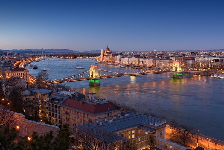 Budapest self-guided audio tour on mobile app