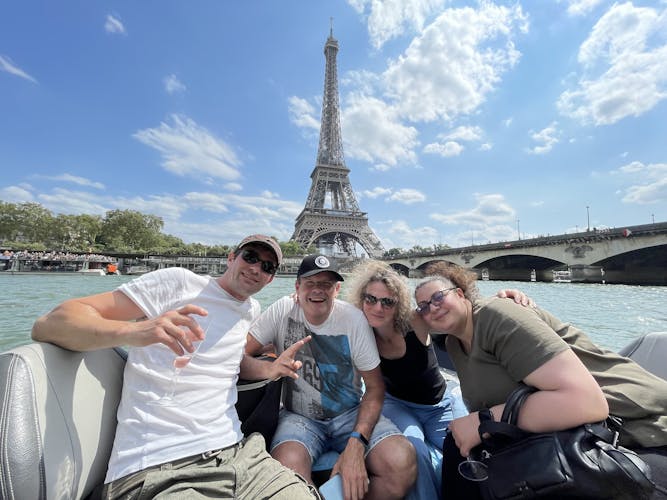 Private or small-group cruise in Paris