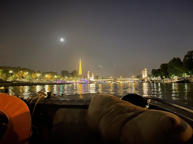 Private or small-group cruise in Paris