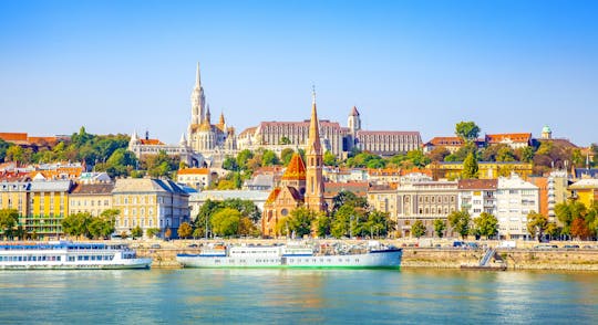 Budapest self-guided audio tour on mobile app