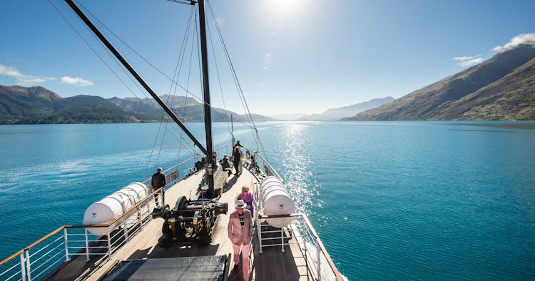 TSS Earnslaw cruise