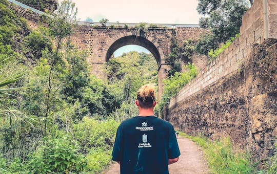 Esperienza di escursione di un'intera giornata nella foresta pluviale di Gran Canaria