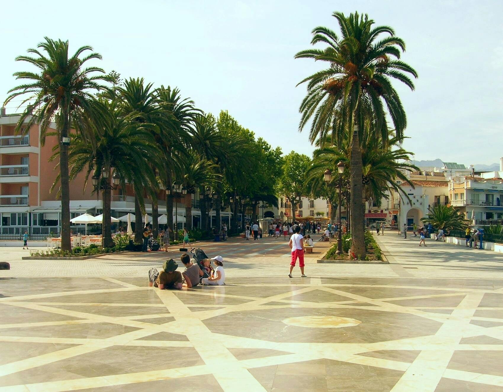 Visita guidata a La Axarquia con Frigiliana e Nerja