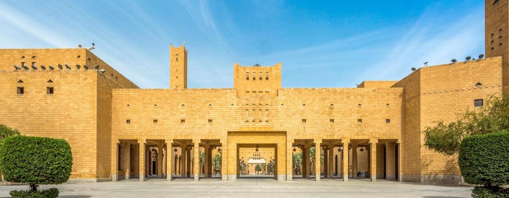 De geschiedenis van Riyad en Al Masmak een zelf-begeleide wandeltour-pakket