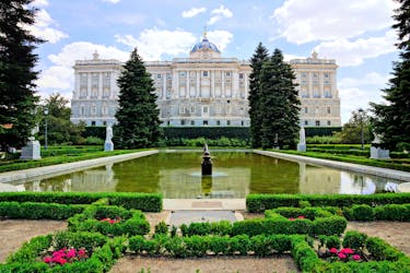 Экскурсия по монументальному Мадриду с билетами в Музей Прадо и Королевский дворец