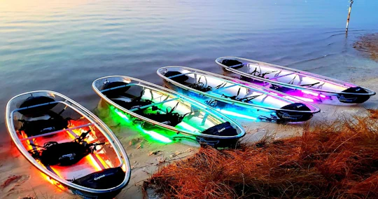 Lagunas Pensacola Beach night time glow paddle experience