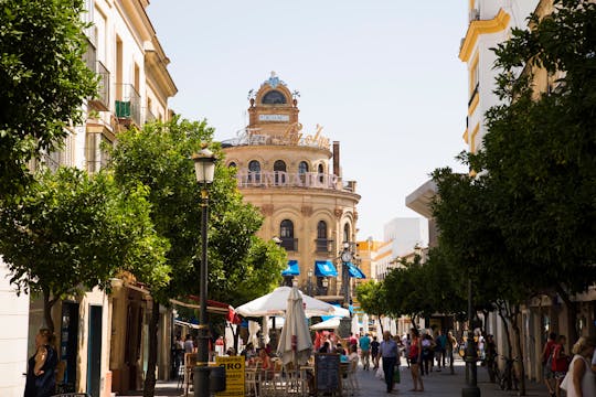 Jerez Kleingruppentour mit Sherry- und Tapasverkostung