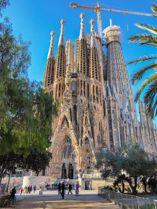 Park Guell i Sagrada Familia z przewodnikiem i ominięciem kolejki