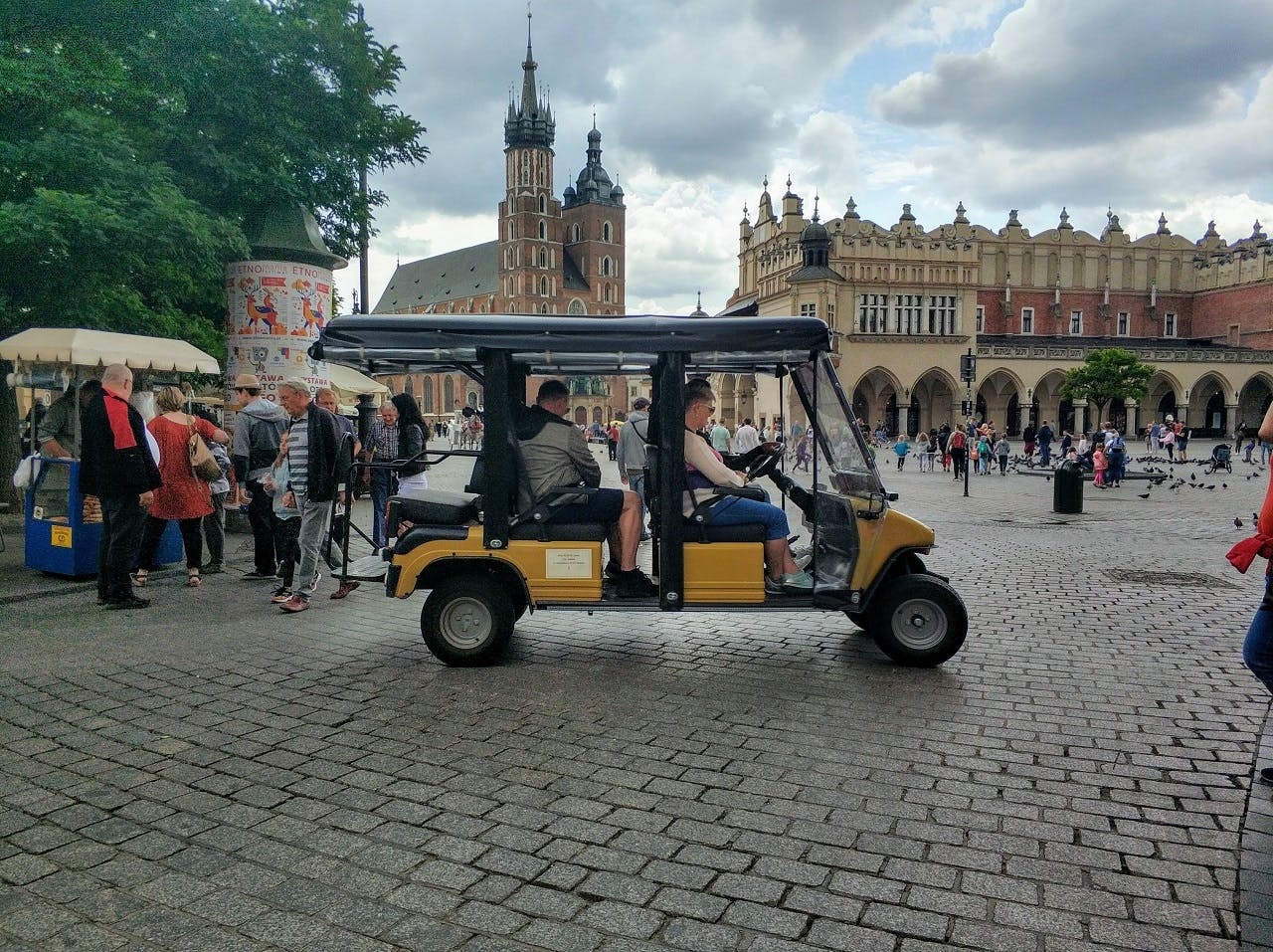 Visite de la vieille ville de Cracovie, du Kazimierz juif et du ghetto en voiturette de golf électrique
