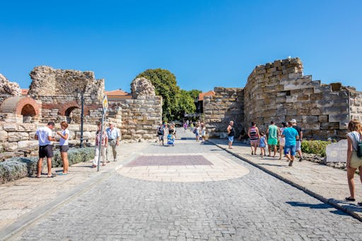 Nessebar Tour and Folk Evening