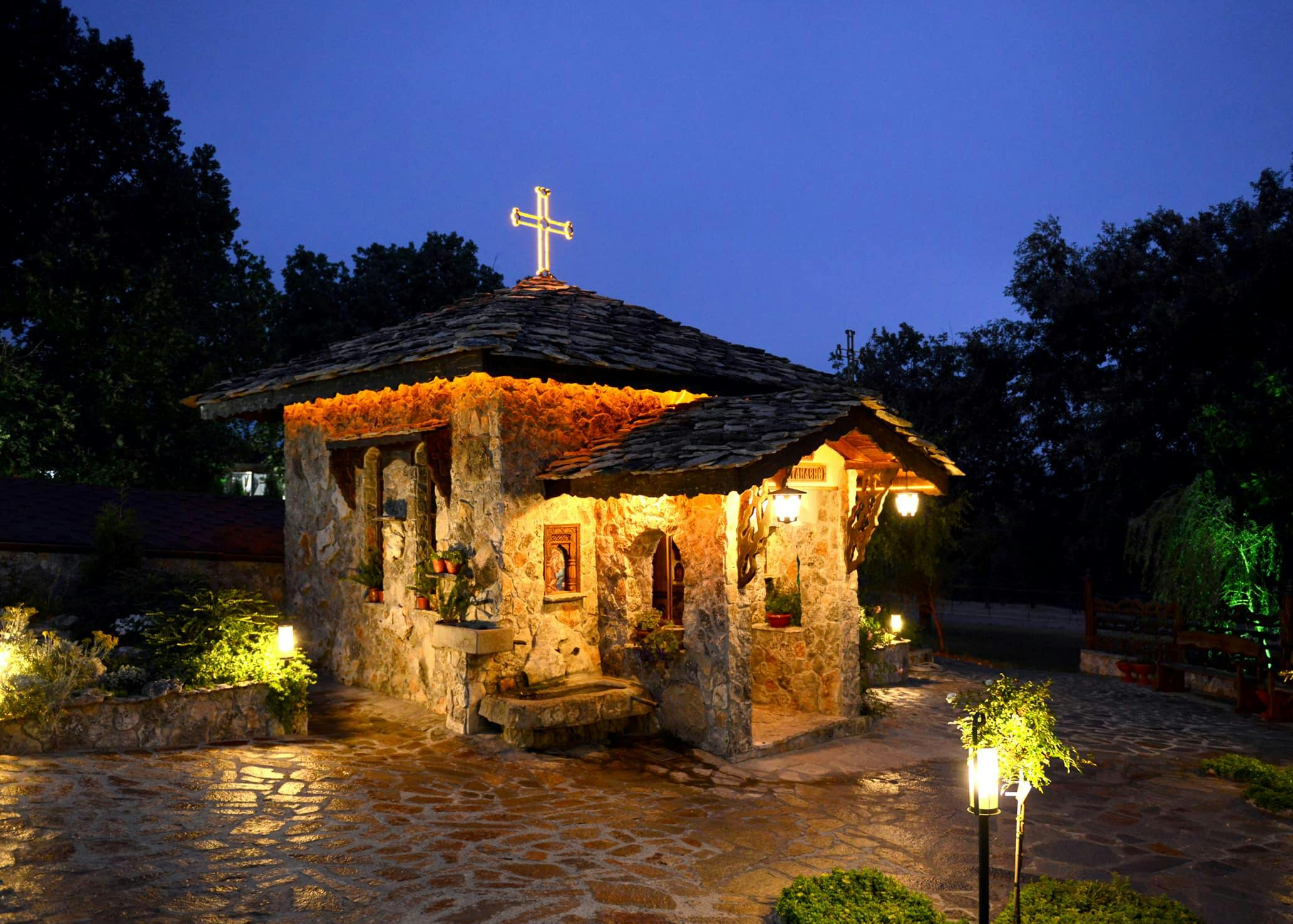 Nessebar Tour and Folk Evening