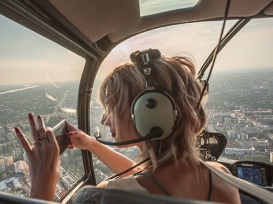 Excursão de helicóptero pela cidade de Berlim