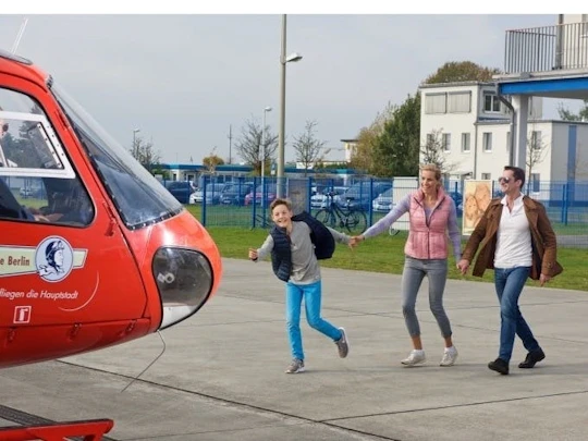 Berlin helicopter sightseeing tour from Strausberg
