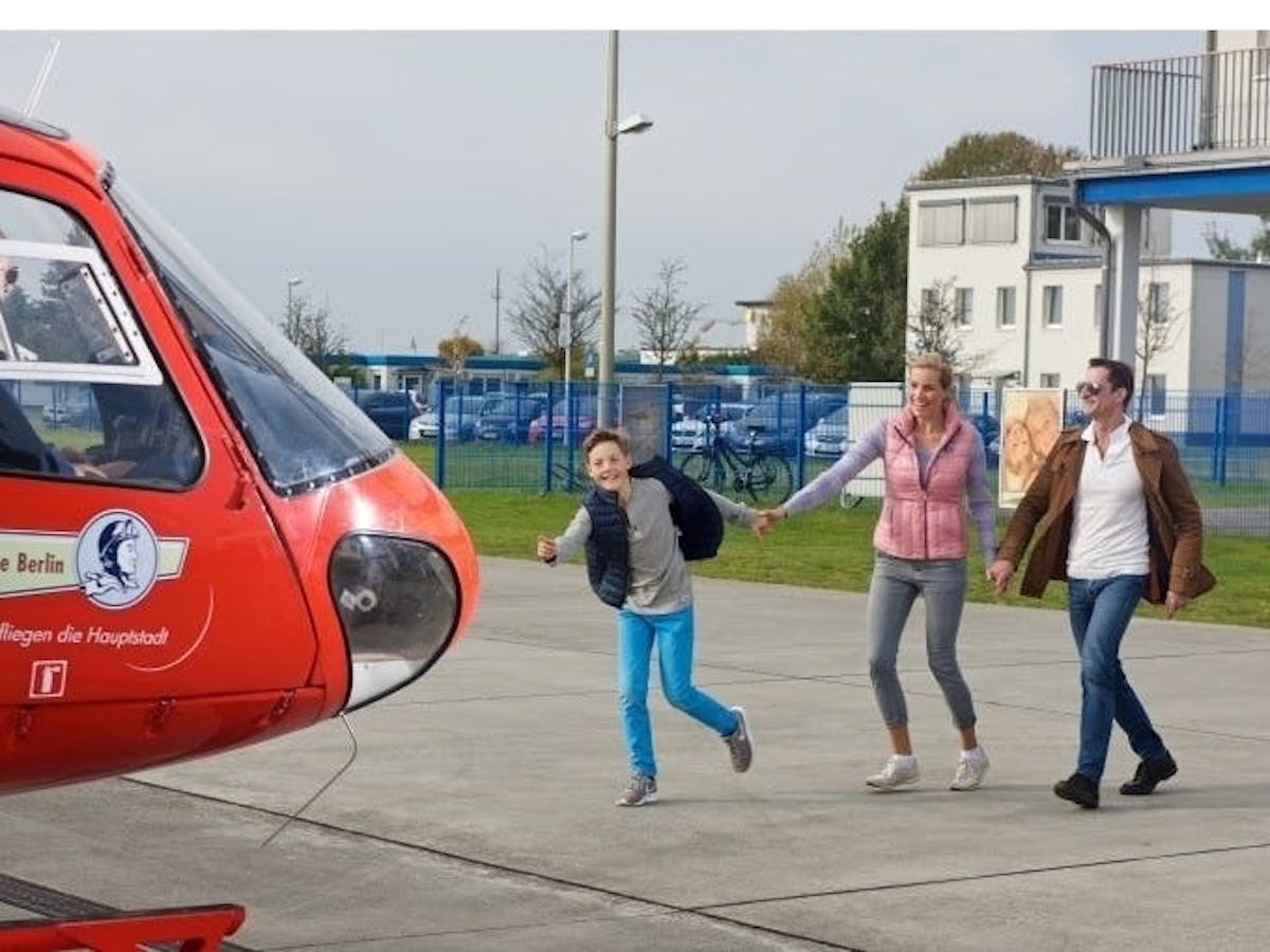 Berlijn helikopter sightseeingtour vanuit Strausberg
