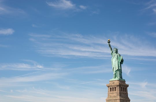 Primer acceso VIP al ferry Visita a la Estatua de la Libertad y Ellis Island
