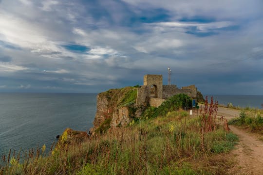 Kaap Kaliakra en Paleis van Balchik Tour met Wijnproeverij