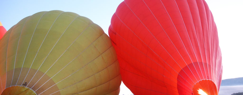 Gold Coast classic ballooning and vineyard champagne breakfast
