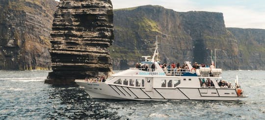 Biglietto del traghetto per l'isola di Inis Mór e la crociera sulle scogliere di Moher da Doolin