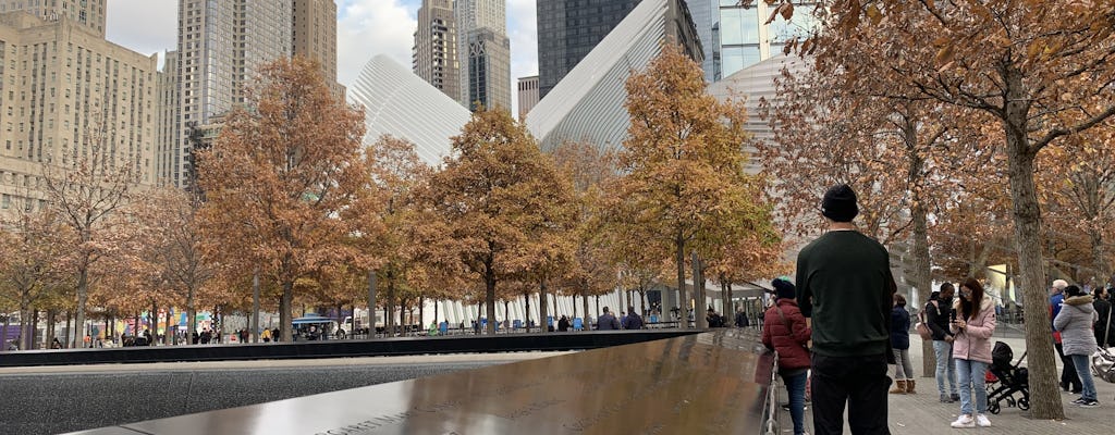 Recorrido a pie por el NYC 9-11 Memorial, Wall Street y la Estatua de la libertad