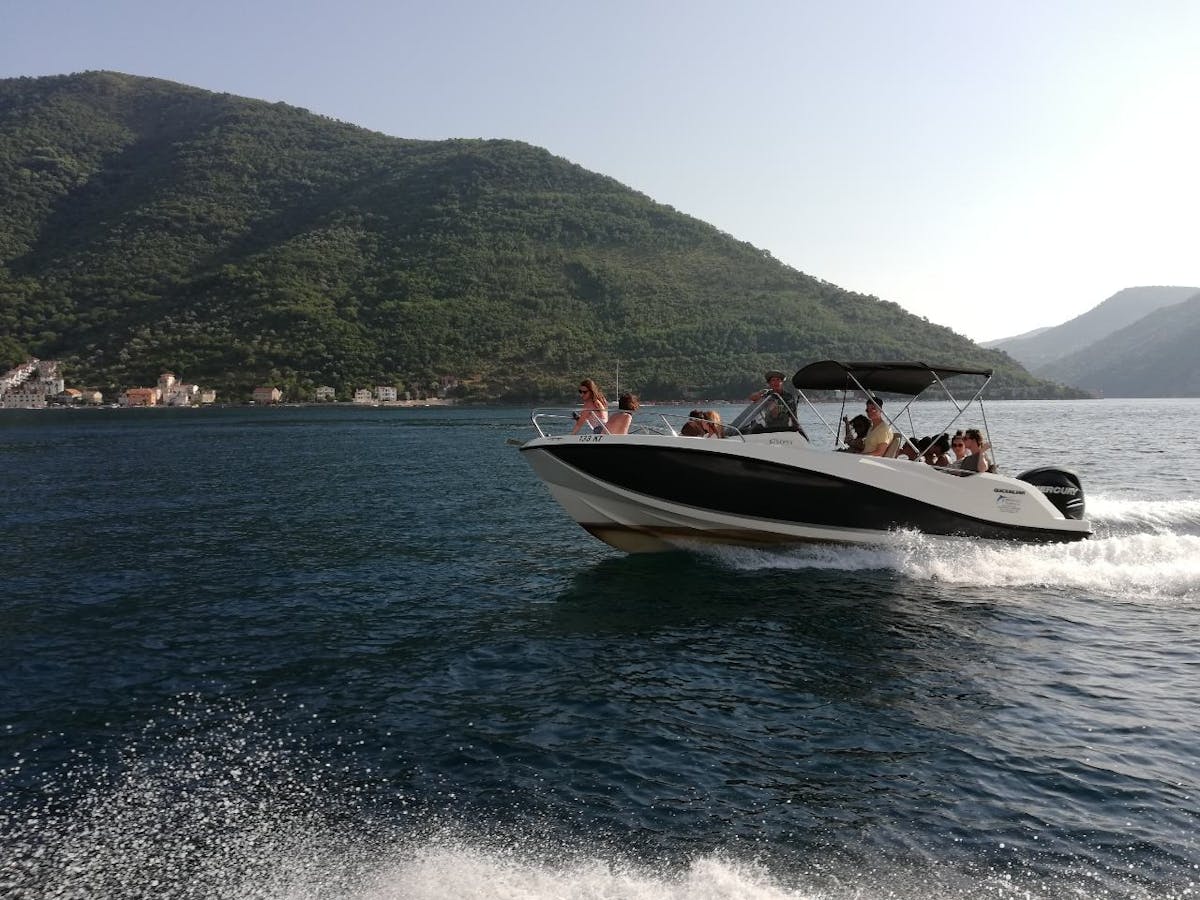 2022012261ec083281bb9.jpg