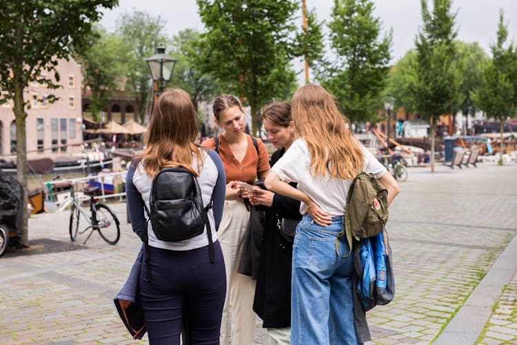 Escape Tour self-guided, interactive city challenge in Haarlem