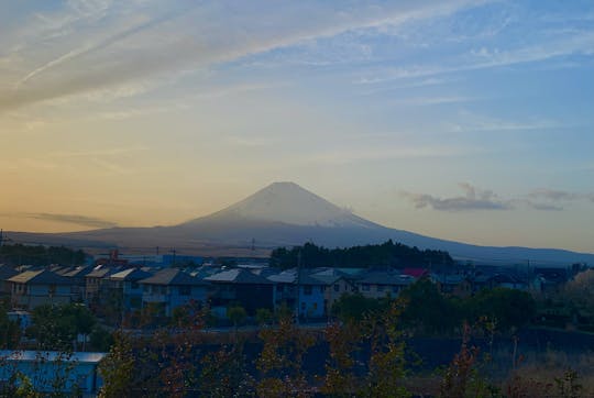 Excursão turística de comida e vida noturna em Gotemba Izakaya (Pub)
