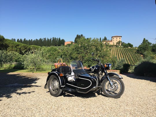Chianti sidecar tour with wine tasting and lunch
