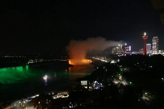 Niagara Falls night illumination tour