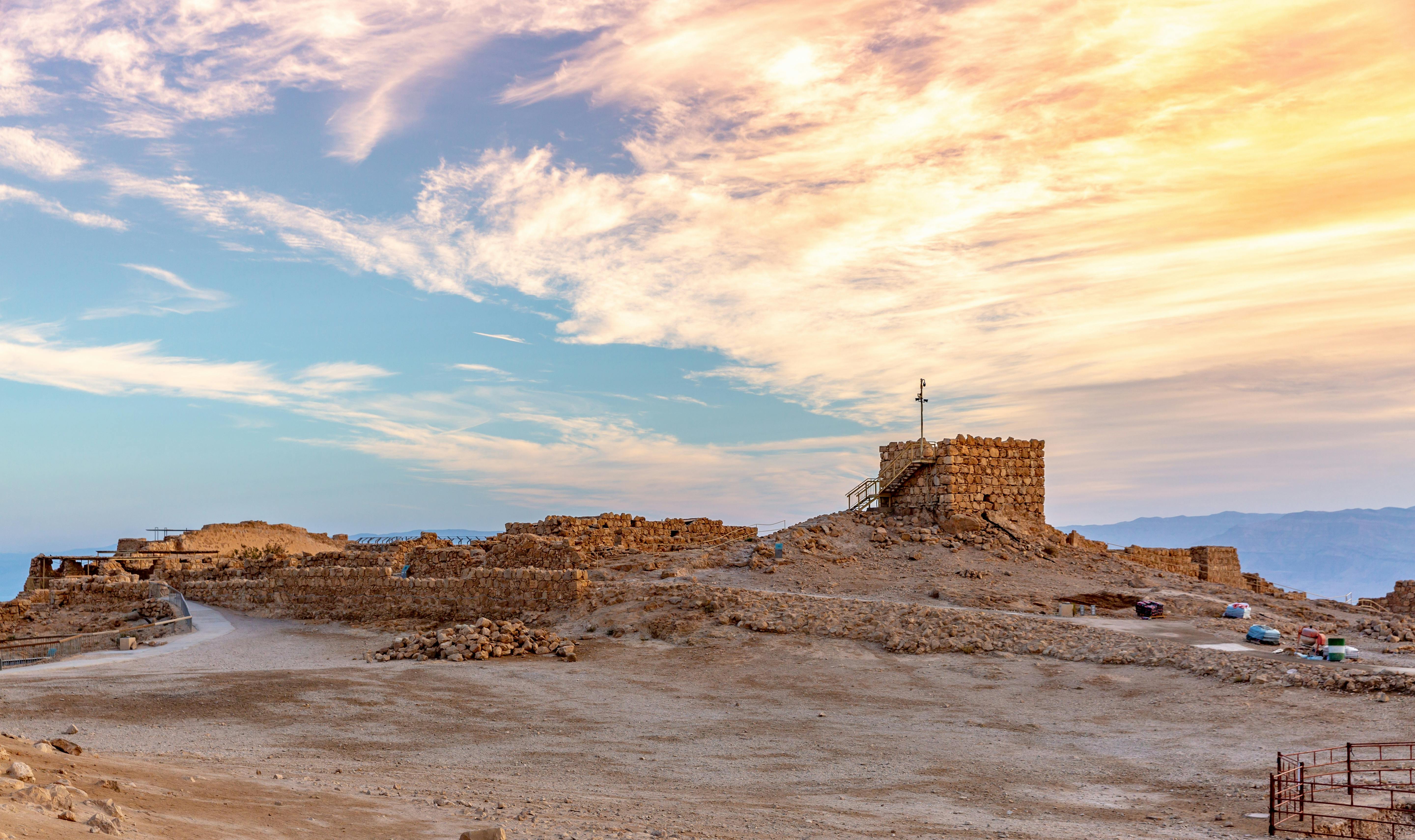 Excursão a pé autoguiada com áudio pela fortaleza de Masada em Israel