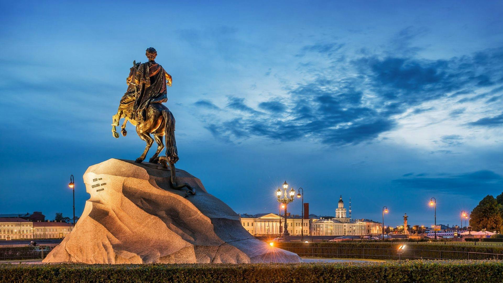 Audio tour in the footsteps of Peter the Great in St. Petersburg