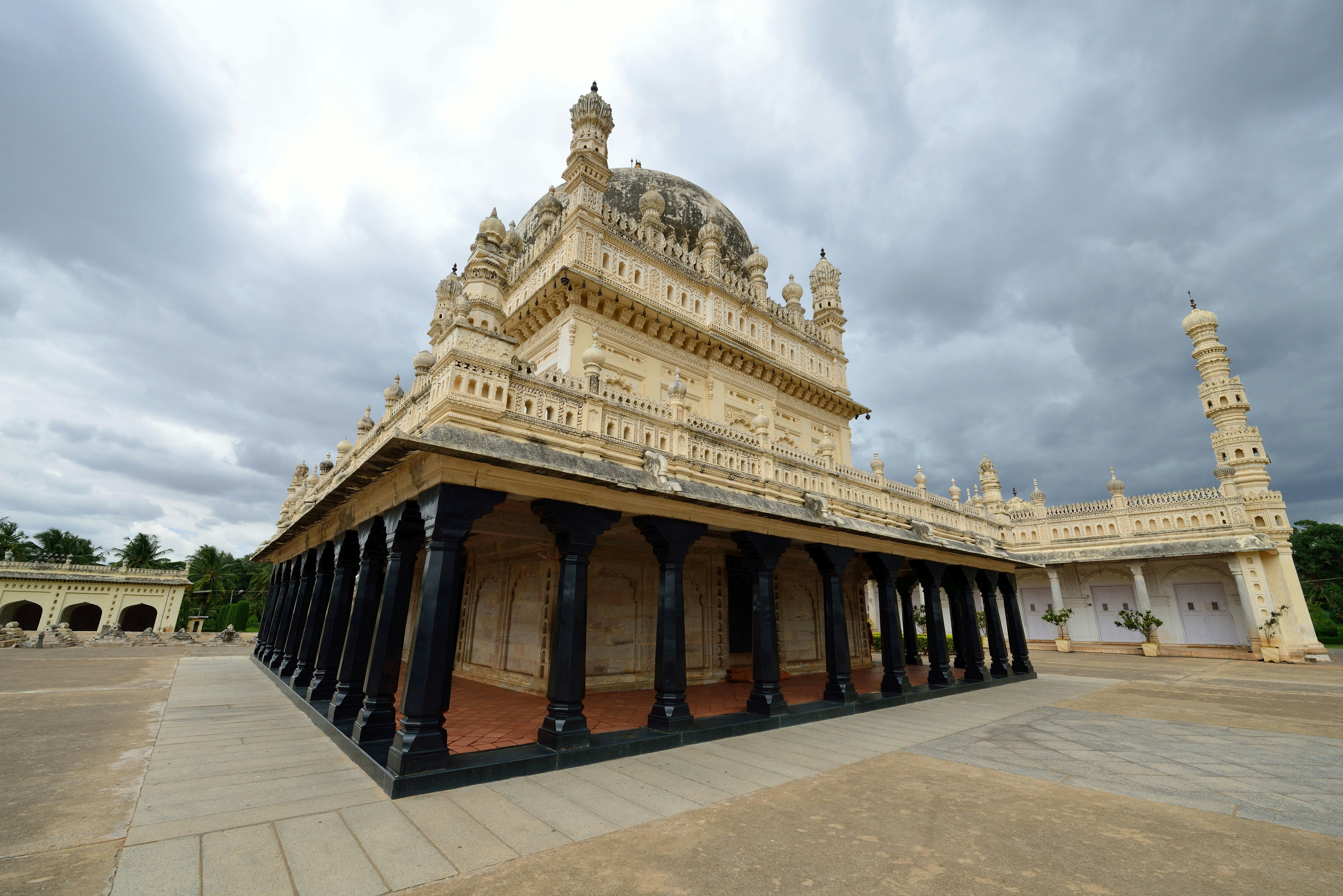 Exploring Tipu Sultan Fort and Summer Palace from Bengaluru Musement