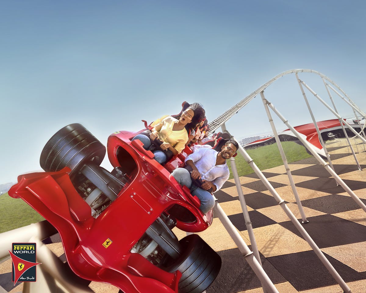 Dagtour Abu Dhabi met Ferrari World-ticket vanuit Dubai