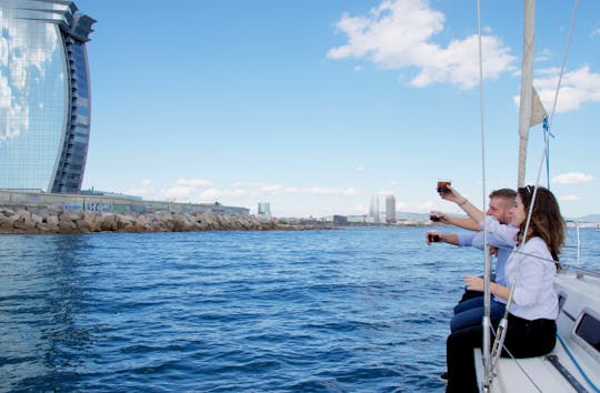 Barcelona 2-hour sailing boat