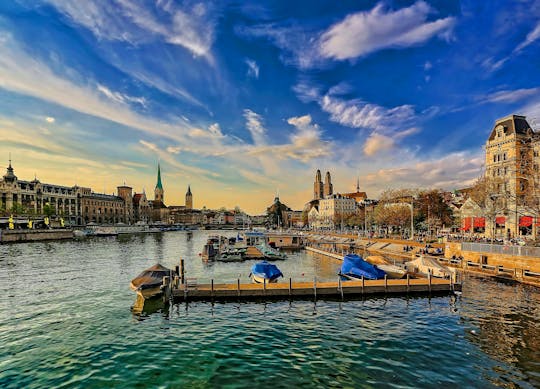 Customized private walking tour of Zurich