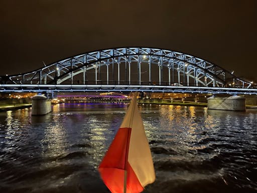 2022013161f7caad5ea10.jpg