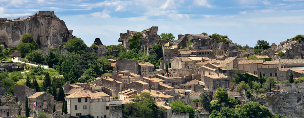 Führung durch Les Baux, die Carrières de Lumières & Weinprobe