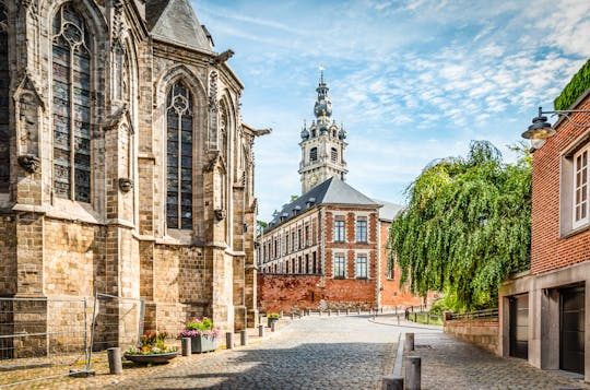 Tour romantique à Mons