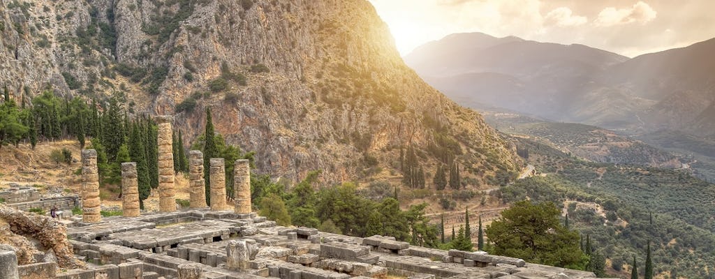Delphi Oracle guided tour and Delphic Riviera swimming experience