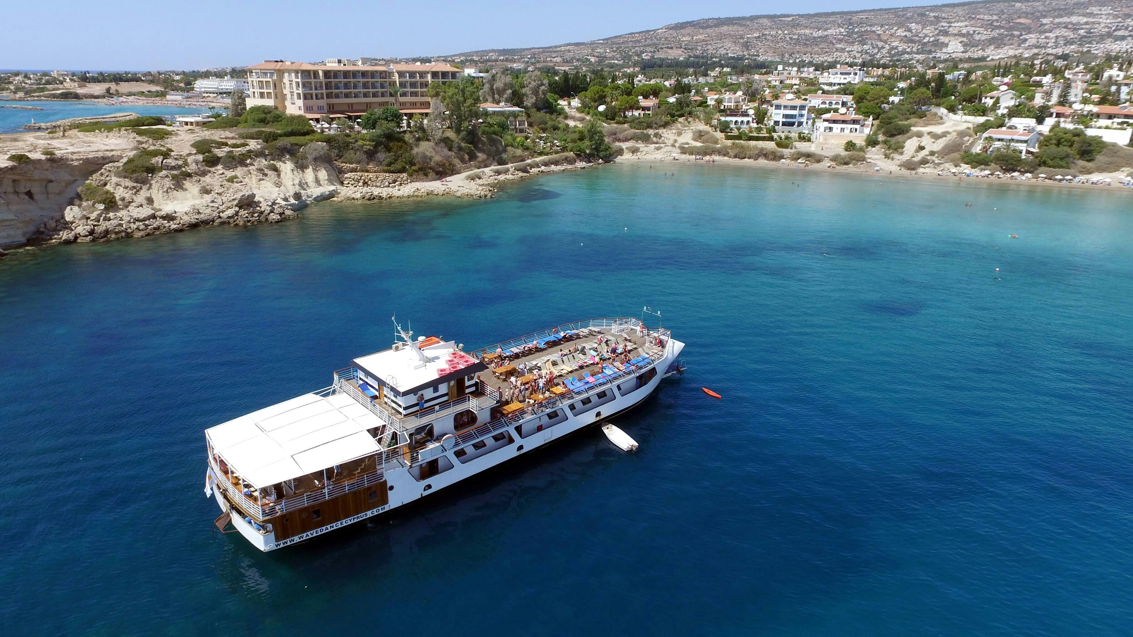 Demi-journée de croisière à Paphos avec barbecue