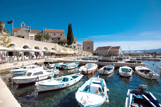 Visite de l'île de Brač depuis Supetar avec dégustation de vin